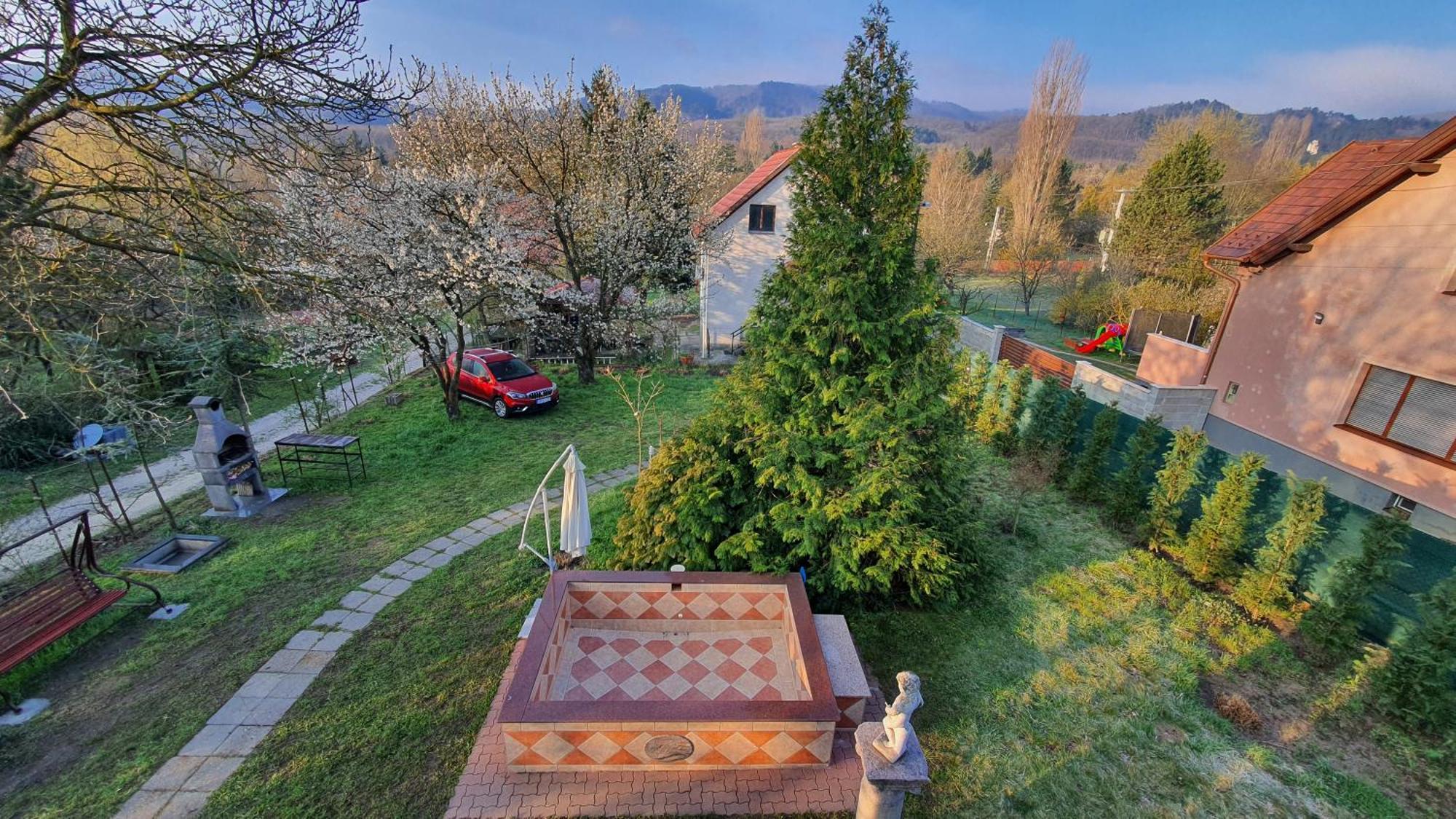 Pilis Hills View Deluxe House With Pool & Ac Near Bp Villa Pilisszentivan Kültér fotó