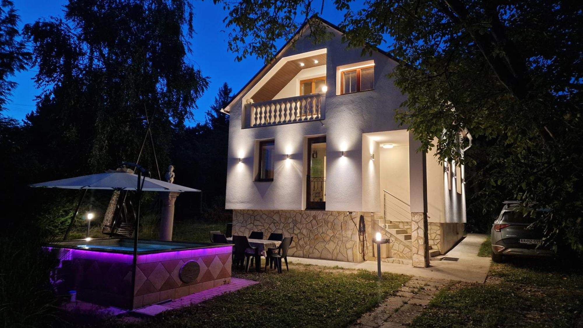 Pilis Hills View Deluxe House With Pool & Ac Near Bp Villa Pilisszentivan Kültér fotó